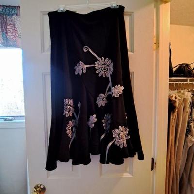 tops sized range from 2-xl and bottoms are size 12; shoes 10