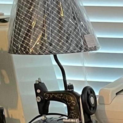 Sewing Machine Lamp
