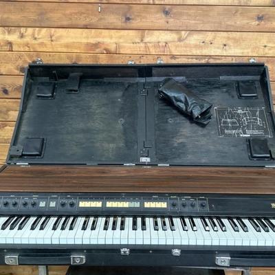 Yamaha CP35 Electric Piano with Pedal