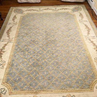 Aubusson Style Rug |   High pile
Dimensions: l. 131 x w. 94 in 