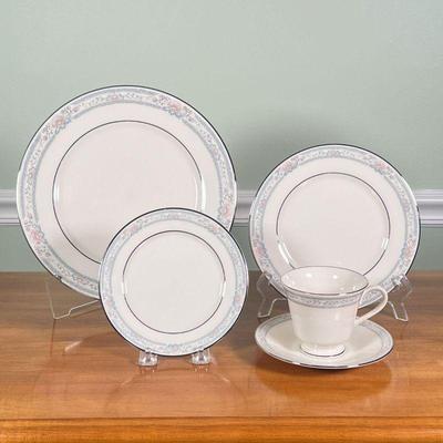 Lenox Charleston China Service |    Service for 10, 5 piece place setting; comprising, an 11 inch, dinner plate, salad plate, bread and...