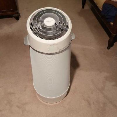 Frigidaire Gallery Portable Air Conditioner W/Remote
