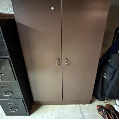 Metal Cabinet/Closet