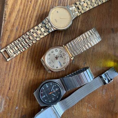 selection of mens watches not working 