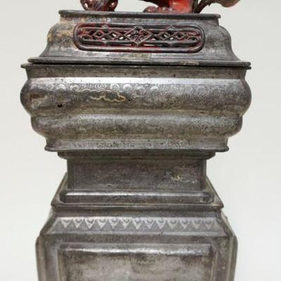 1087	LARGE ASIAN PEWTER COVERED VESSEL	LARGE ASIAN PEWTER COVERED VESSEL W/FOO DOG & CHARACTER MARKS ON BASE
