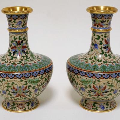 1006	PAIR OF CLOISONNE VASES	PAIR OF CLOISONNE VASES, APPROXIMATELY 6 1/4 IN HIGH
