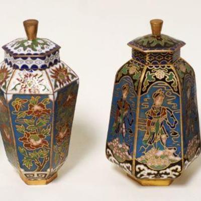 1203	2 SETS OF MINIATURE CLOISONNE COVERED URNS	2 SETS OF MINIATURE CLOISONNE COVERED URNS, APPROXIMATELY 4 1/4 IN HIGH
