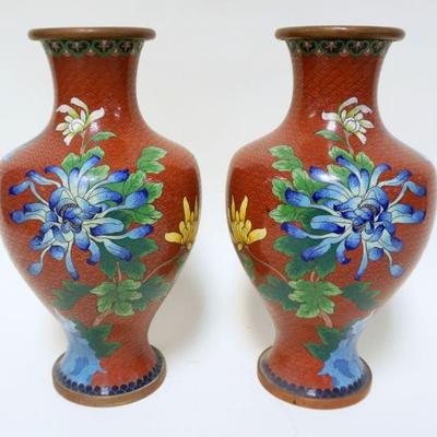 1026	PAIR OF CLOISONNE VASES	PAIR OF CLOISONNE VASES, APPROXIMATELY 12 3/4 IN HIGH
