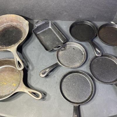 Cast Iron Pans: 7&9â€ lodge pans, 5x mini cast irons 5â€, 1 mini rectangle cast iron pan