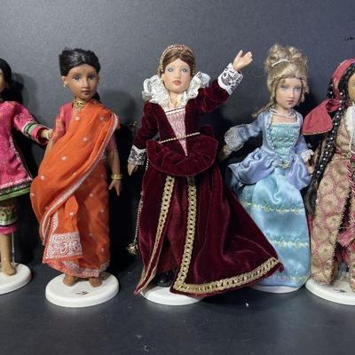 Girls of many lands x5 by American Girl 10â€ 