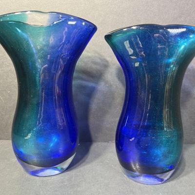 2x cobalt blue and teal vases 7.5â€ 
