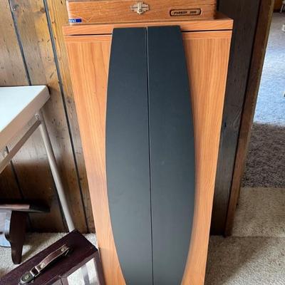 CD Cabinet $28