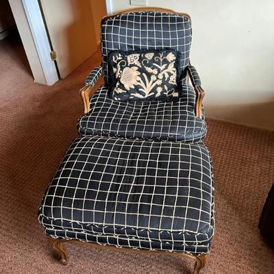This item is available for PRESALE.  Please text photo to 760-668-0554 to purchase.  We accept Zelle ONLY for presales,  Vintage...
