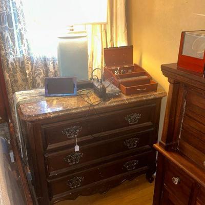 Bernhardt Granite Top Bachelors Chests 