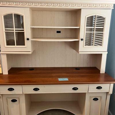 Country style desk with hutch