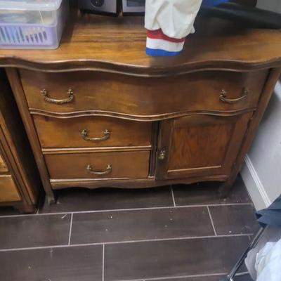 Three drawers and a door, cabinet