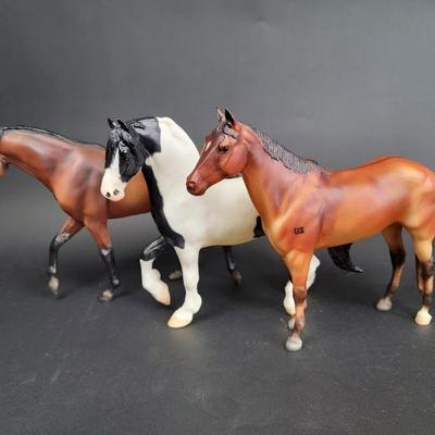 horses