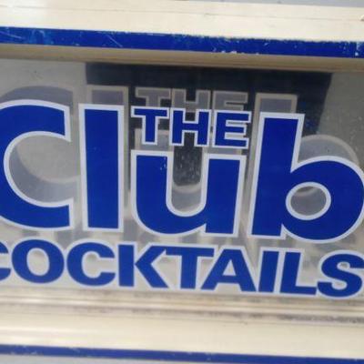 Club Cocktail Sign 