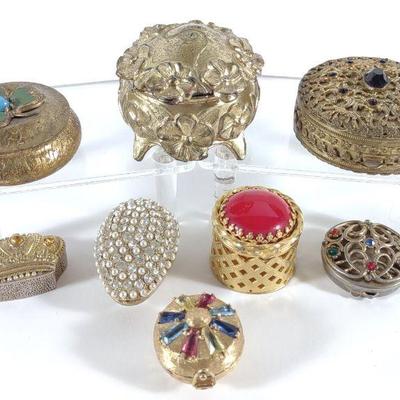8 Vintage Compacts & Pill Boxes