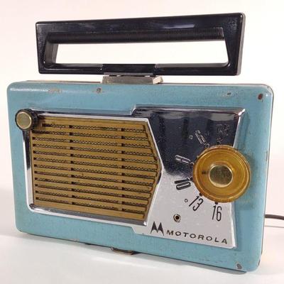 1959 Motorola 56M2 HS-535 Portable Radio (Works)