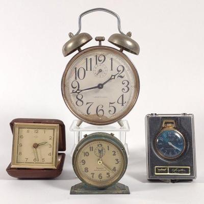 4 Vintage Windup Alarm Clocks (Read Info)