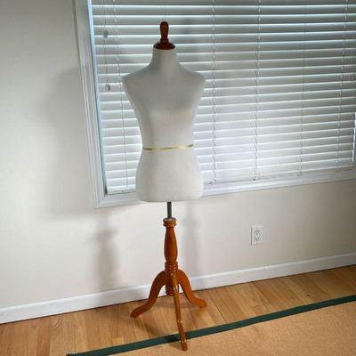 DRESS MANNEQUIN | On a wood tripod stand - l. 15 x w. 9 x h. 57 in 
