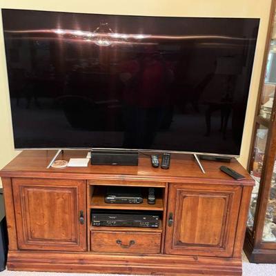 Samsung 65" curve tv bought in 2017