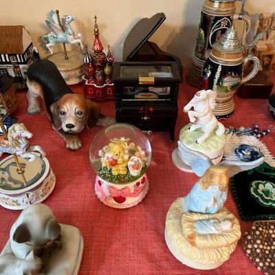Collection of music boxes
