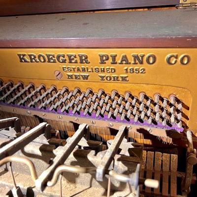 Kroeger Piano Co. Upright Piano