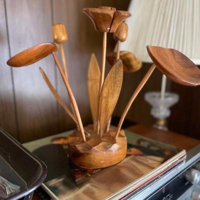 Vintage VTG Monkey Pod Flower Leaf Sculpture
