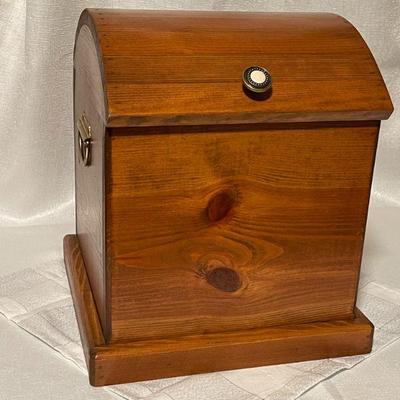 Solid Wood Box With Cedar Lining