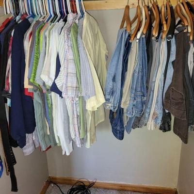 Mens jeans 32 x 32,  men's medium shirts 