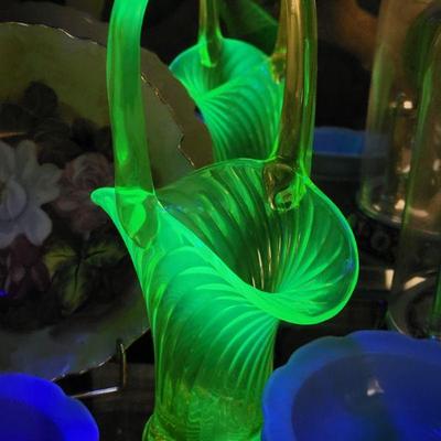 Uranium glass
