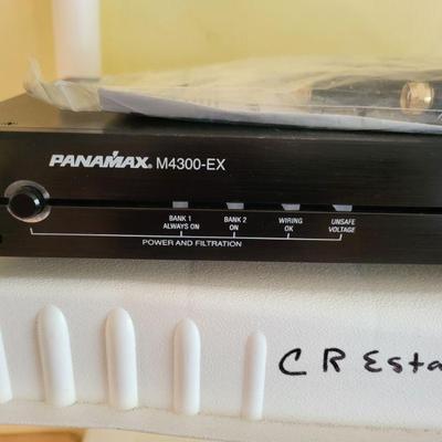 Panamax M4300-EX suppressor with 8 outlets
