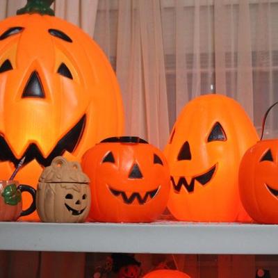 Blow molds, many stamped Empire