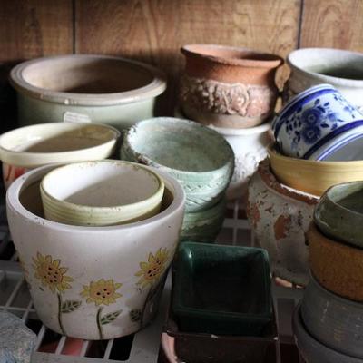 Decorative flower pots