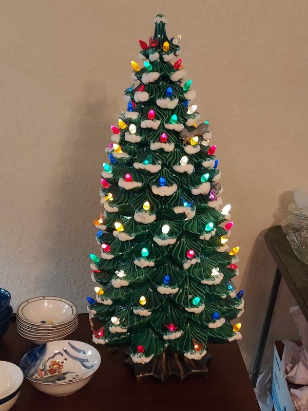 75 off Furniture last day Finders Keepers estate sales Macclenny