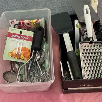 kitchen utensils