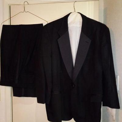 VINTAGE Brook Brothers tux