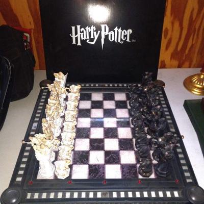 Harry Potter Filch's Forfeit Shop Final Challenge chess set