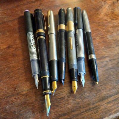 Vintage fountian pens