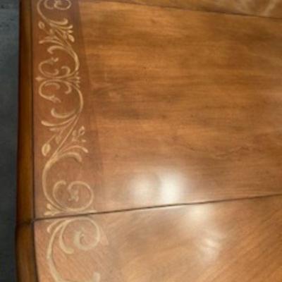 Stenciling around edge