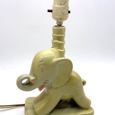 Vtg. elephant lamp, ht. 11