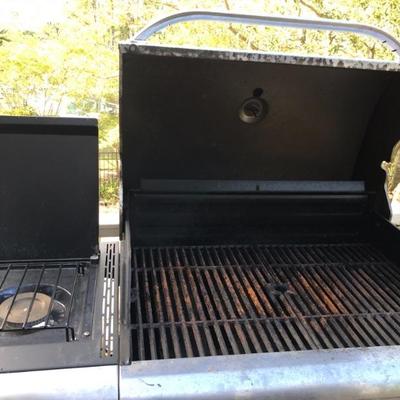 Commercial Charbroil gas grill  $240