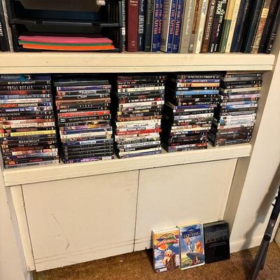 Tons of dvd movies discs disk 
