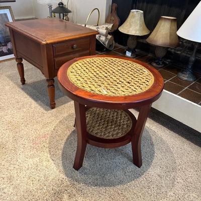 Straw side table 