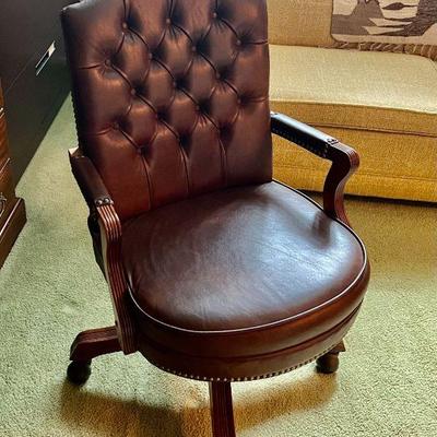 1980s leather office chair