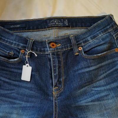 LUCKY BRAND DESIGNER JEANS