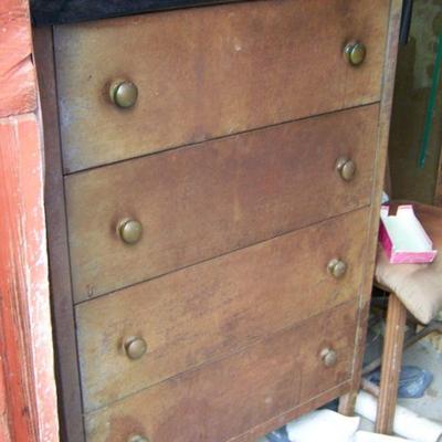 Iron Dresser