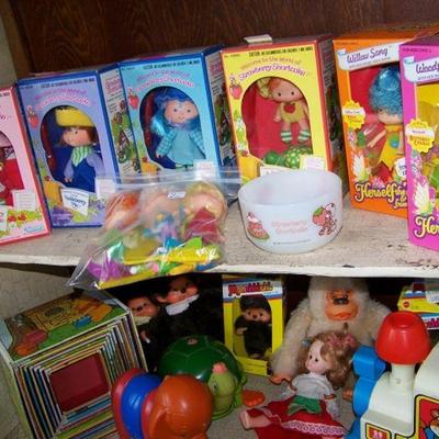 Vintage Strawberry Shortcake Dolls in Boxes